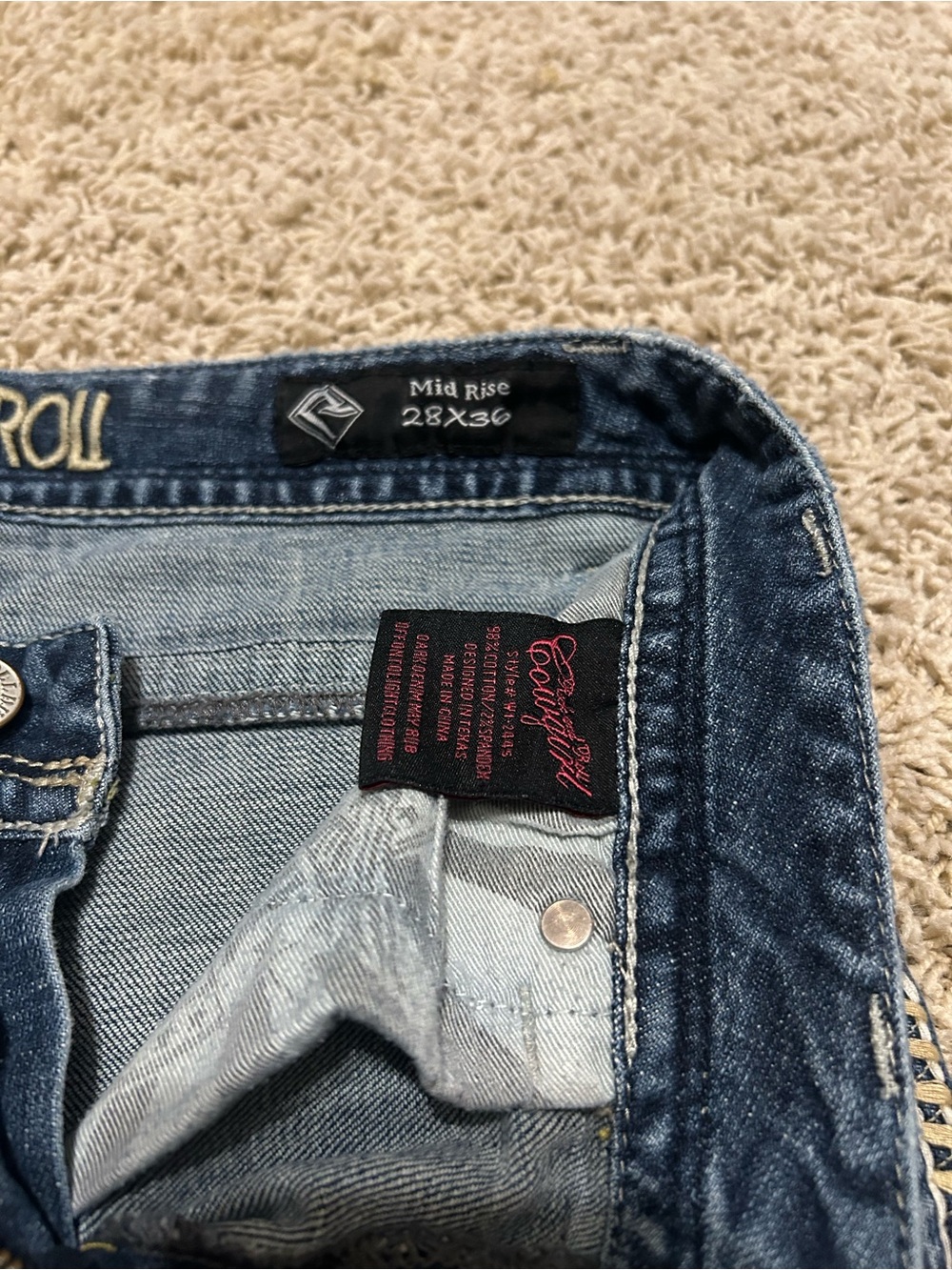 Rock & Roll Cowgirl Mid Rise Bootcut Jeans 28x36 Embroidered Pocket Western